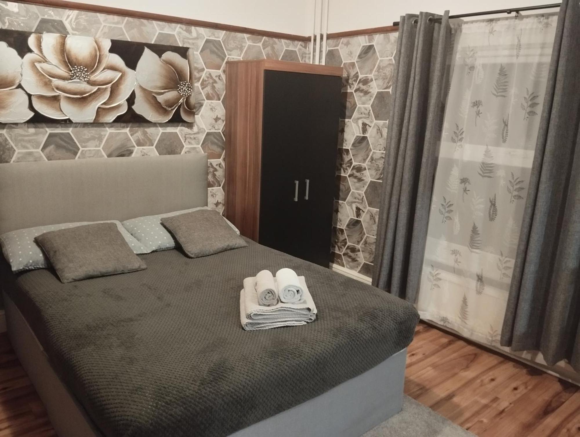 Bright Apartments Peterborough Room photo